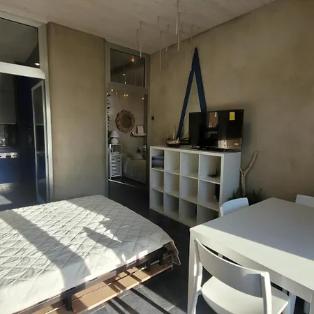 Miledy Monolocale Direttamente Sul Mare Apartment