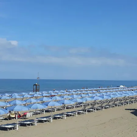 Miledy Monolocale Direttamente Sul Mare Apartment Marina di Castagneto Carducci